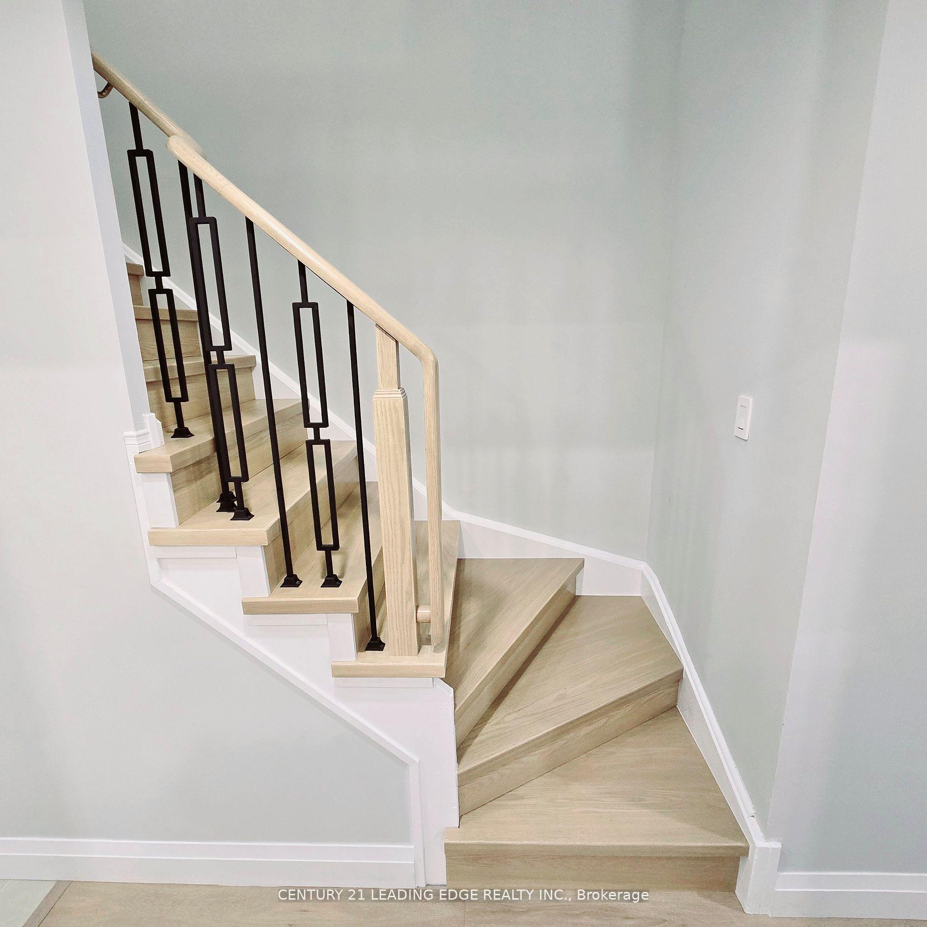 Photo 3 of 15 Hackberry Gate, Brampton, Sandringham-Wellington — HOMEH