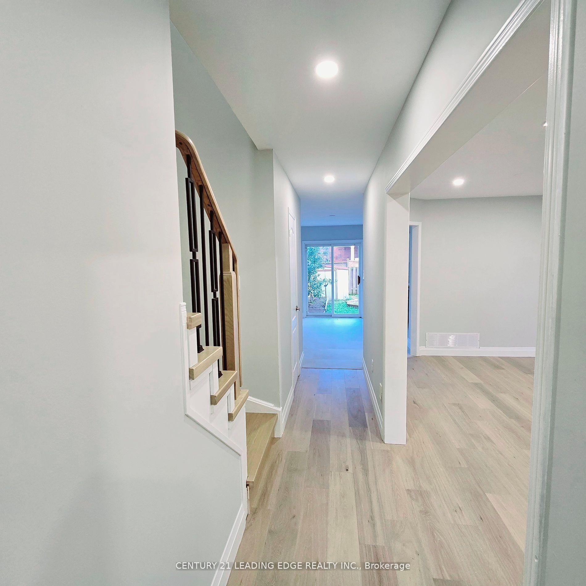 Photo 13 of 15 Hackberry Gate, Brampton, Sandringham-Wellington — HOMEH