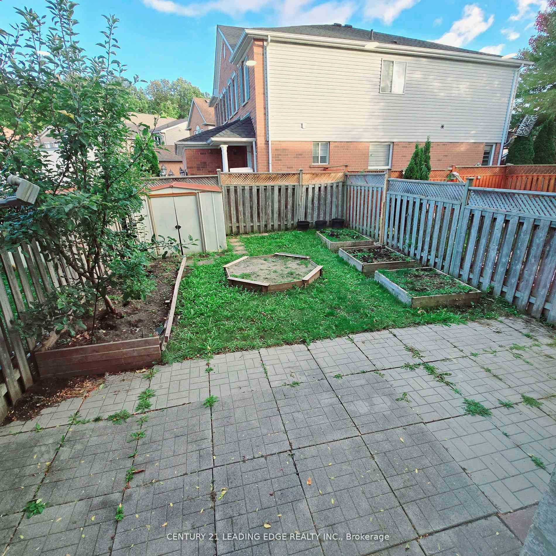 Photo 17 of 15 Hackberry Gate, Brampton, Sandringham-Wellington — HOMEH