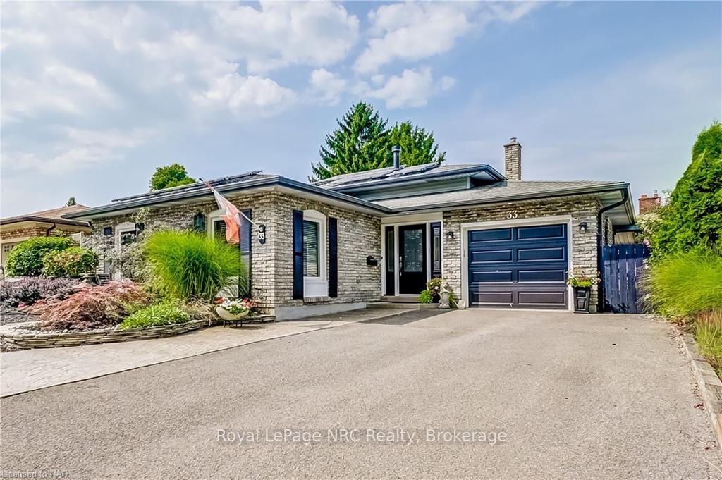 Photo 2 of 33 Cambria Drive, St. Catharines, Port Dalhousie — HOMEH