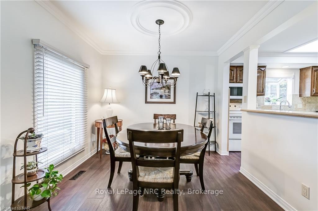 Photo 7 of 33 Cambria Drive, St. Catharines, Port Dalhousie — HOMEH