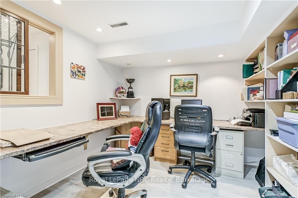 Photo 23 of 33 Cambria Drive, St. Catharines, Port Dalhousie — HOMEH