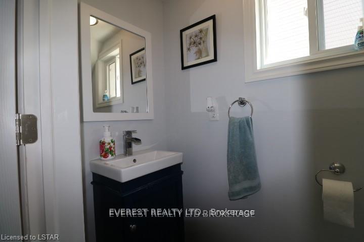 Photo 6 of 45 St Catharine Street, St. Thomas — HOMEH
