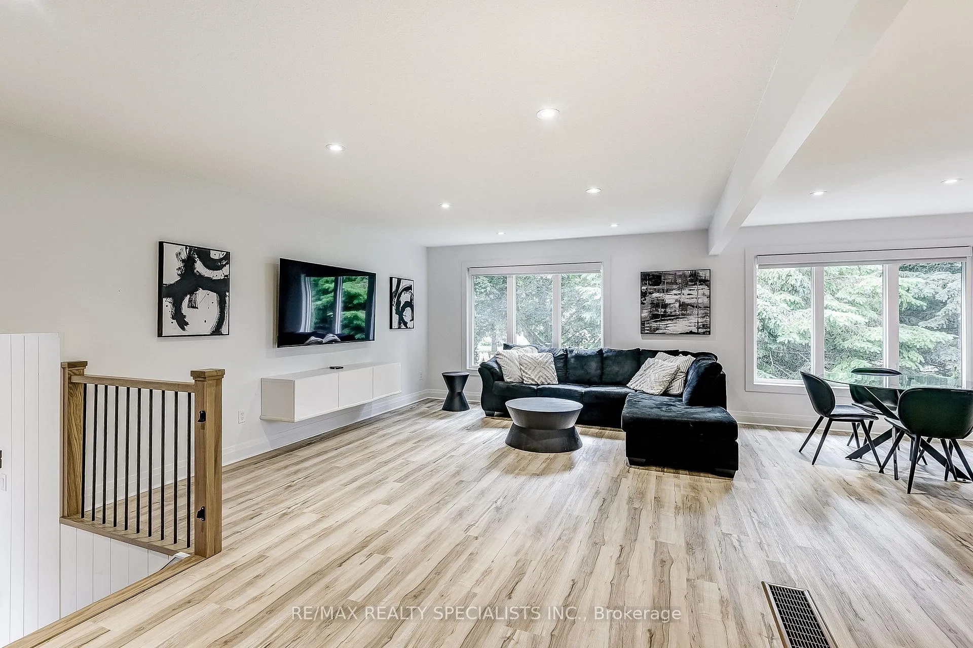 Photo 7 of 40 Kevin Crescent, Essa, Thornton — HOMEH
