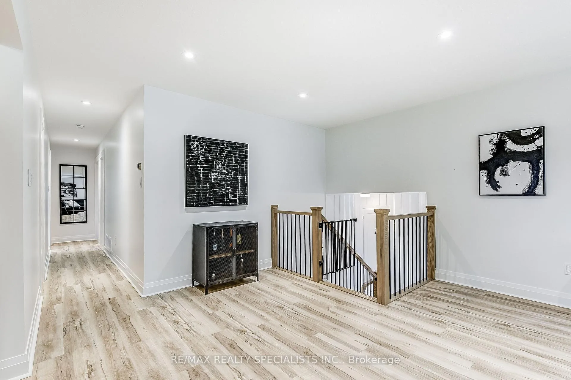 Photo 10 of 40 Kevin Crescent, Essa, Thornton — HOMEH