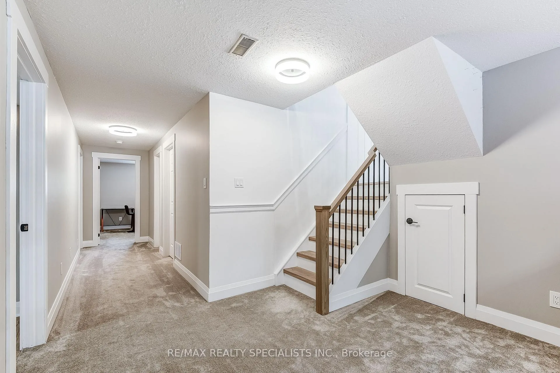 Photo 36 of 40 Kevin Crescent, Essa, Thornton — HOMEH