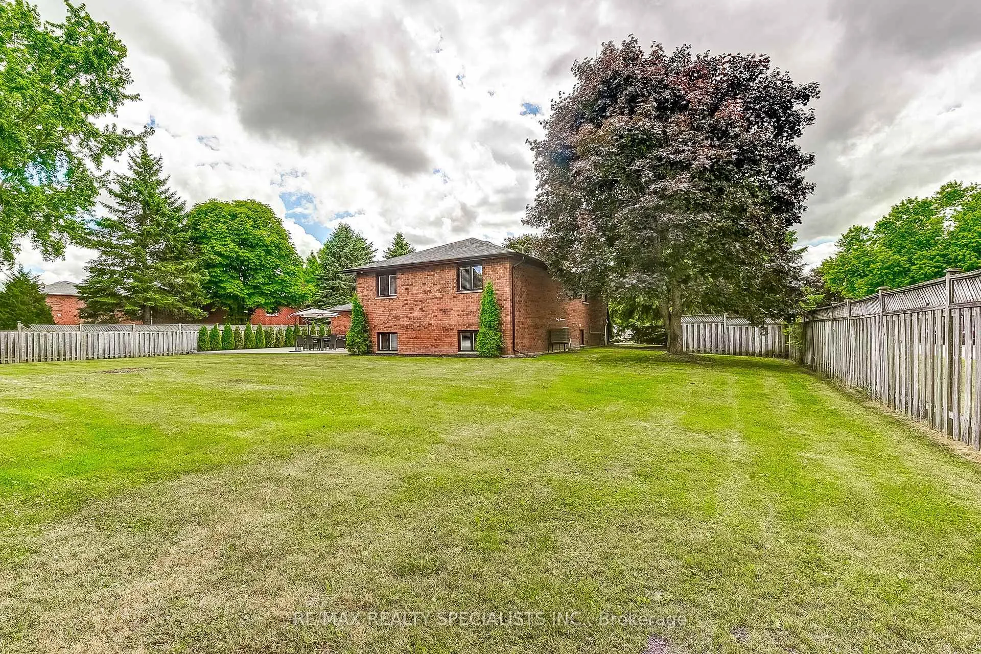 Photo 46 of 40 Kevin Crescent, Essa, Thornton — HOMEH