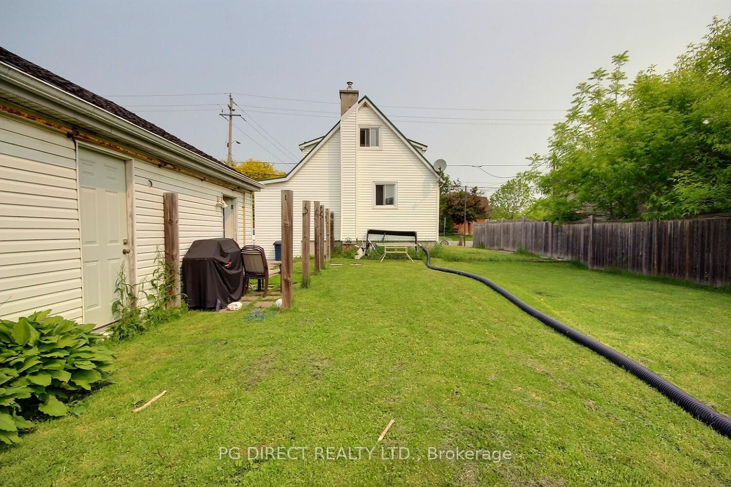 Photo 12 of 125 College Street W, Belleville, Belleville Ward — HOMEH