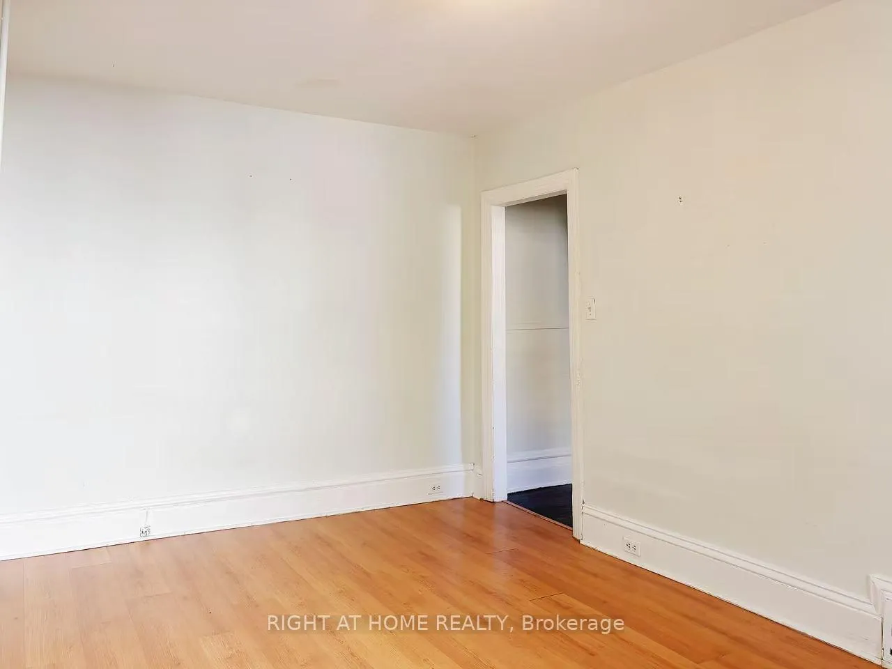 Photo 5 of Unit 1, 367 Dominion Avenue, Ottawa, Westboro West — HOMEH