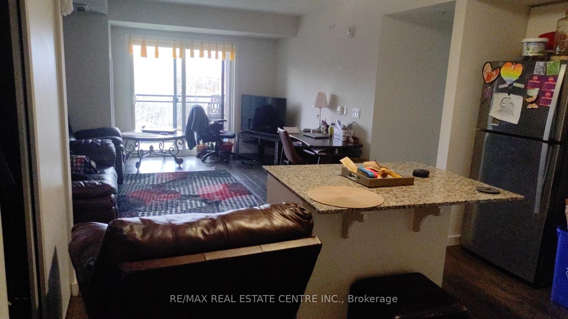 Photo 6 of Unit 17, 25 Kay Crescent, Guelph, Pineridge/Westminster Woods — HOMEH