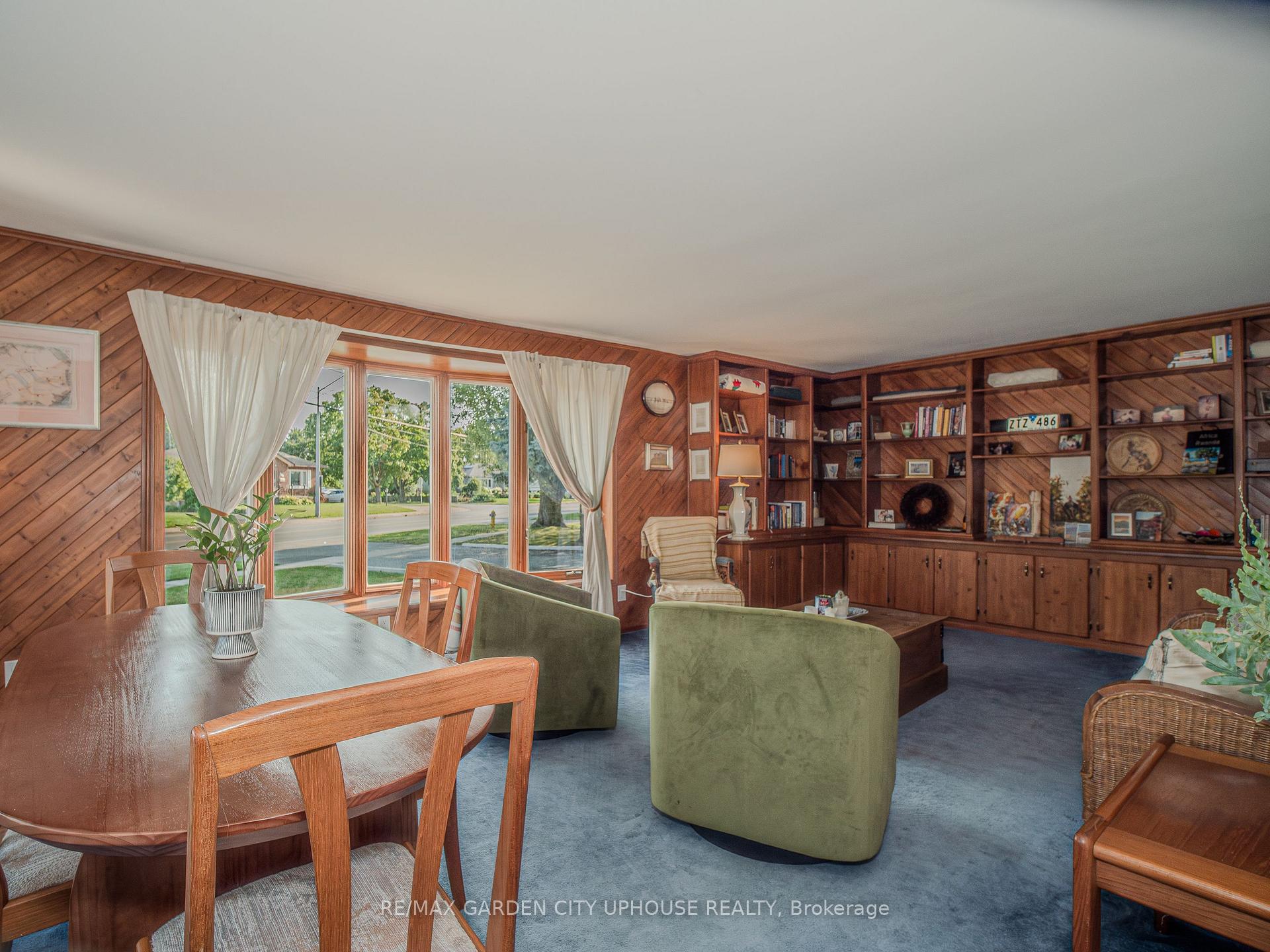 Photo 7 of 219 Lakeshore Road, St. Catharines, Lakeshore — HOMEH