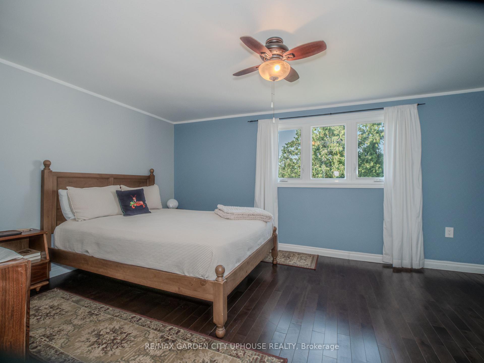 Photo 16 of 219 Lakeshore Road, St. Catharines, Lakeshore — HOMEH