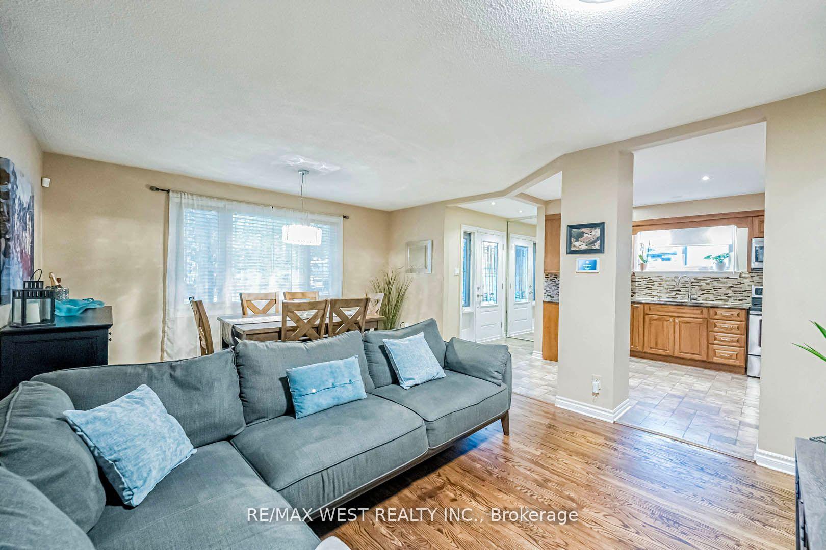 Photo 16 of 33 Herkley Drive, Brampton, Madoc — HOMEH