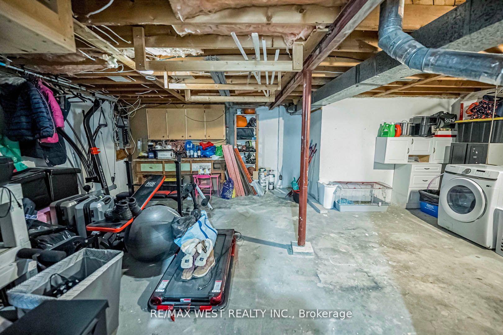 Photo 31 of 33 Herkley Drive, Brampton, Madoc — HOMEH