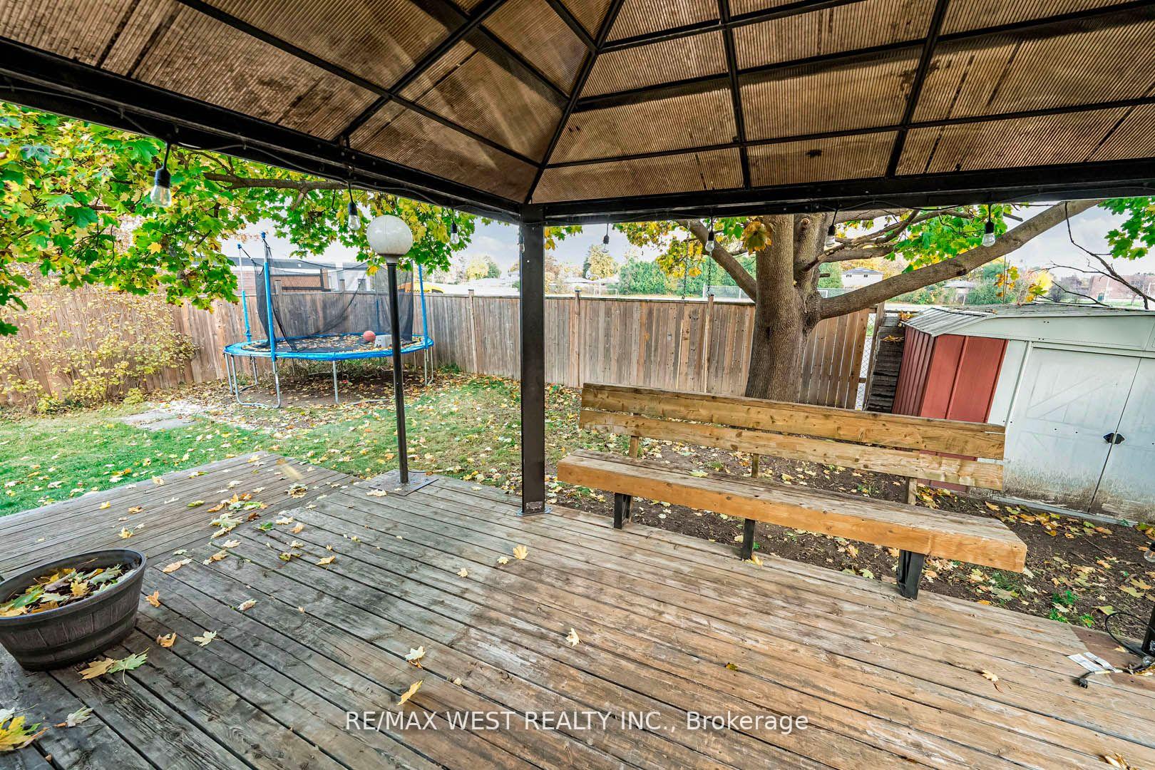 Photo 33 of 33 Herkley Drive, Brampton, Madoc — HOMEH