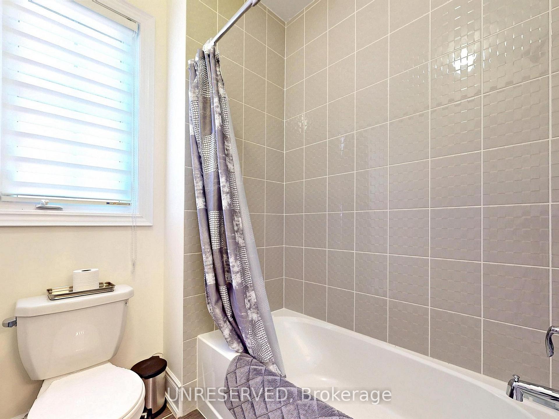 Photo 51 of 39 Trail Rider Drive, Brampton, Toronto Gore Rural Estate — HOMEH