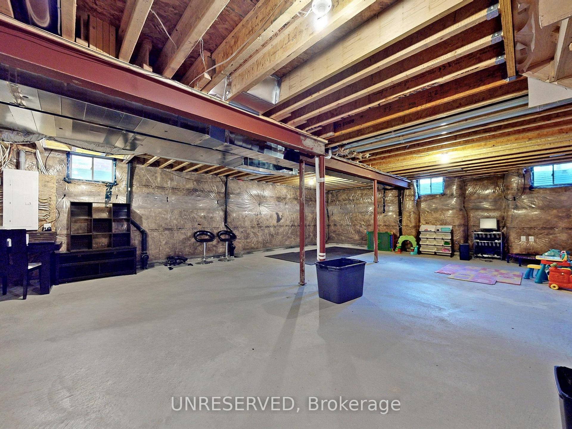 Photo 52 of 39 Trail Rider Drive, Brampton, Toronto Gore Rural Estate — HOMEH