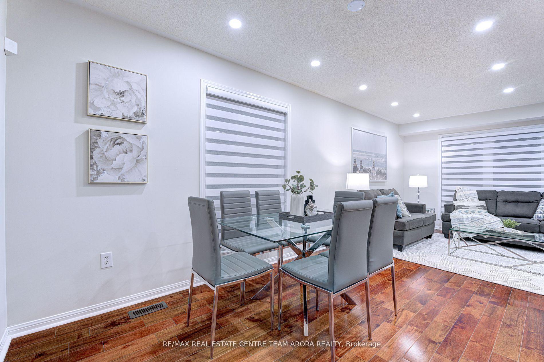Photo 9 of 11 Jessop Drive, Brampton, Fletcher's Meadow — HOMEH