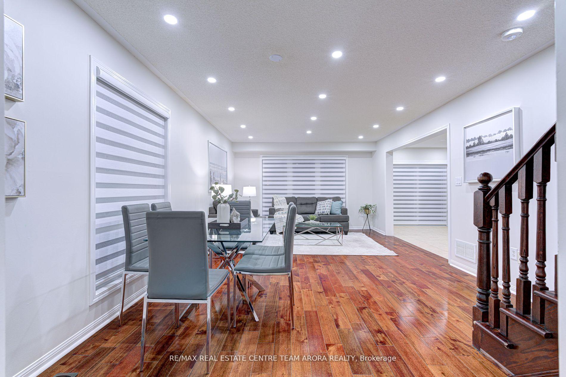 Photo 10 of 11 Jessop Drive, Brampton, Fletcher's Meadow — HOMEH