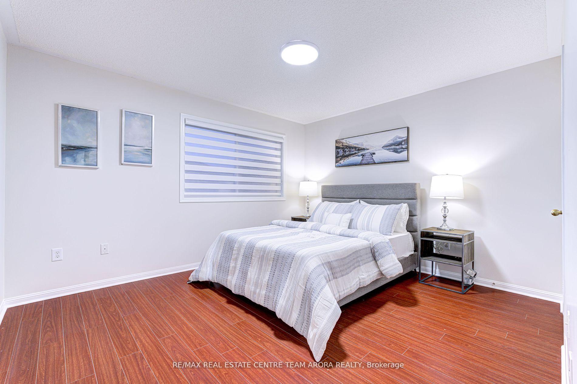 Photo 15 of 11 Jessop Drive, Brampton, Fletcher's Meadow — HOMEH