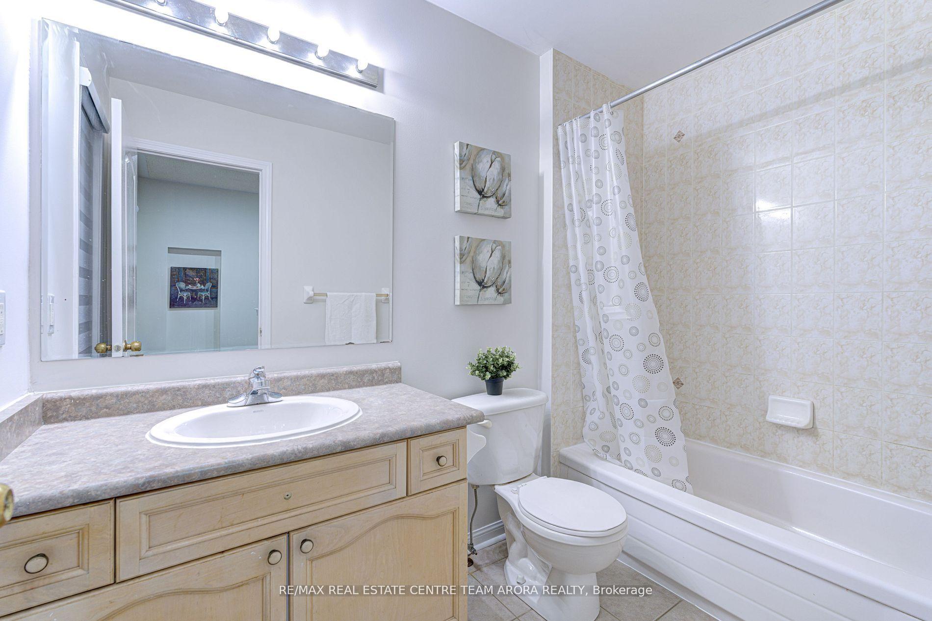 Photo 21 of 11 Jessop Drive, Brampton, Fletcher's Meadow — HOMEH