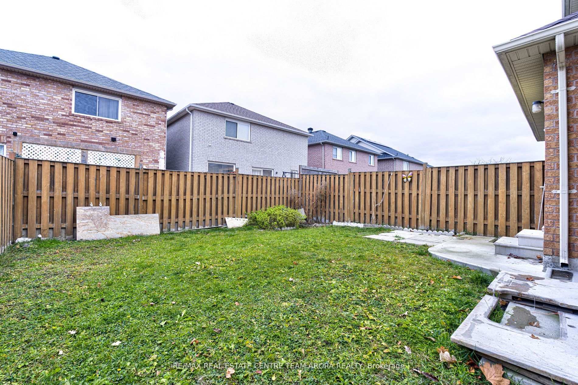 Photo 24 of 11 Jessop Drive, Brampton, Fletcher's Meadow — HOMEH