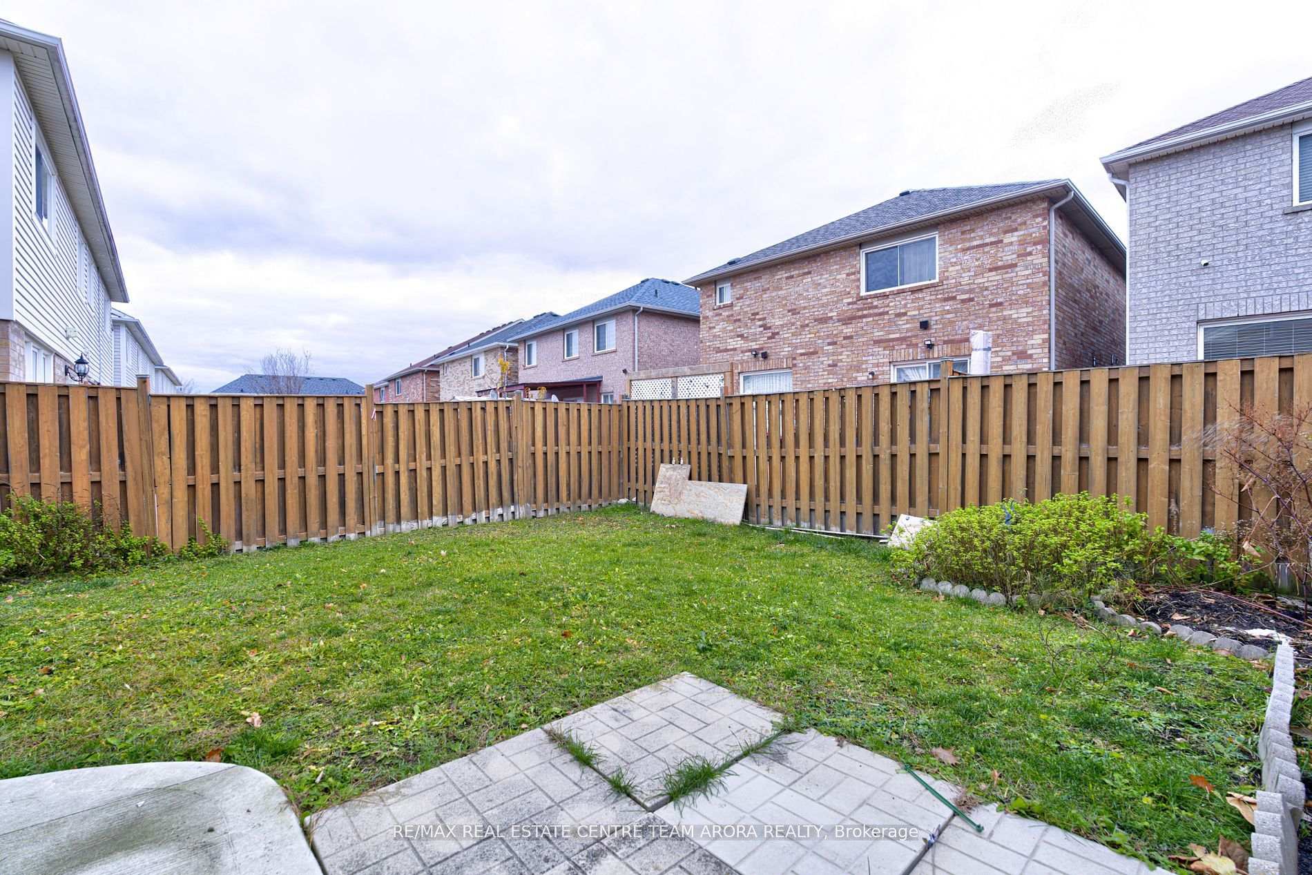 Photo 25 of 11 Jessop Drive, Brampton, Fletcher's Meadow — HOMEH