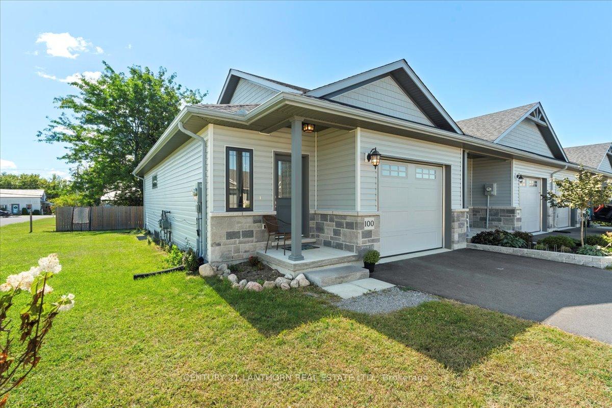 Photo 2 of 100 Barley Trail, Stirling-Rawdon, Stirling Ward — HOMEH