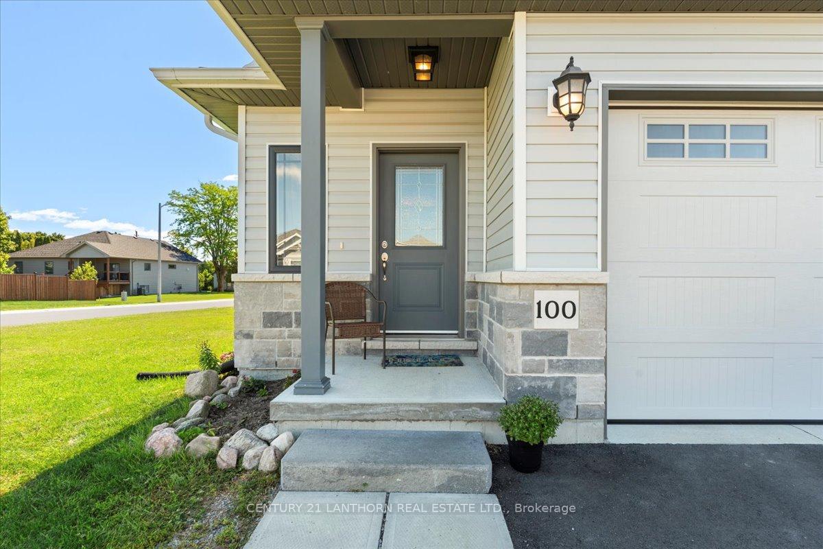 Photo 3 of 100 Barley Trail, Stirling-Rawdon, Stirling Ward — HOMEH