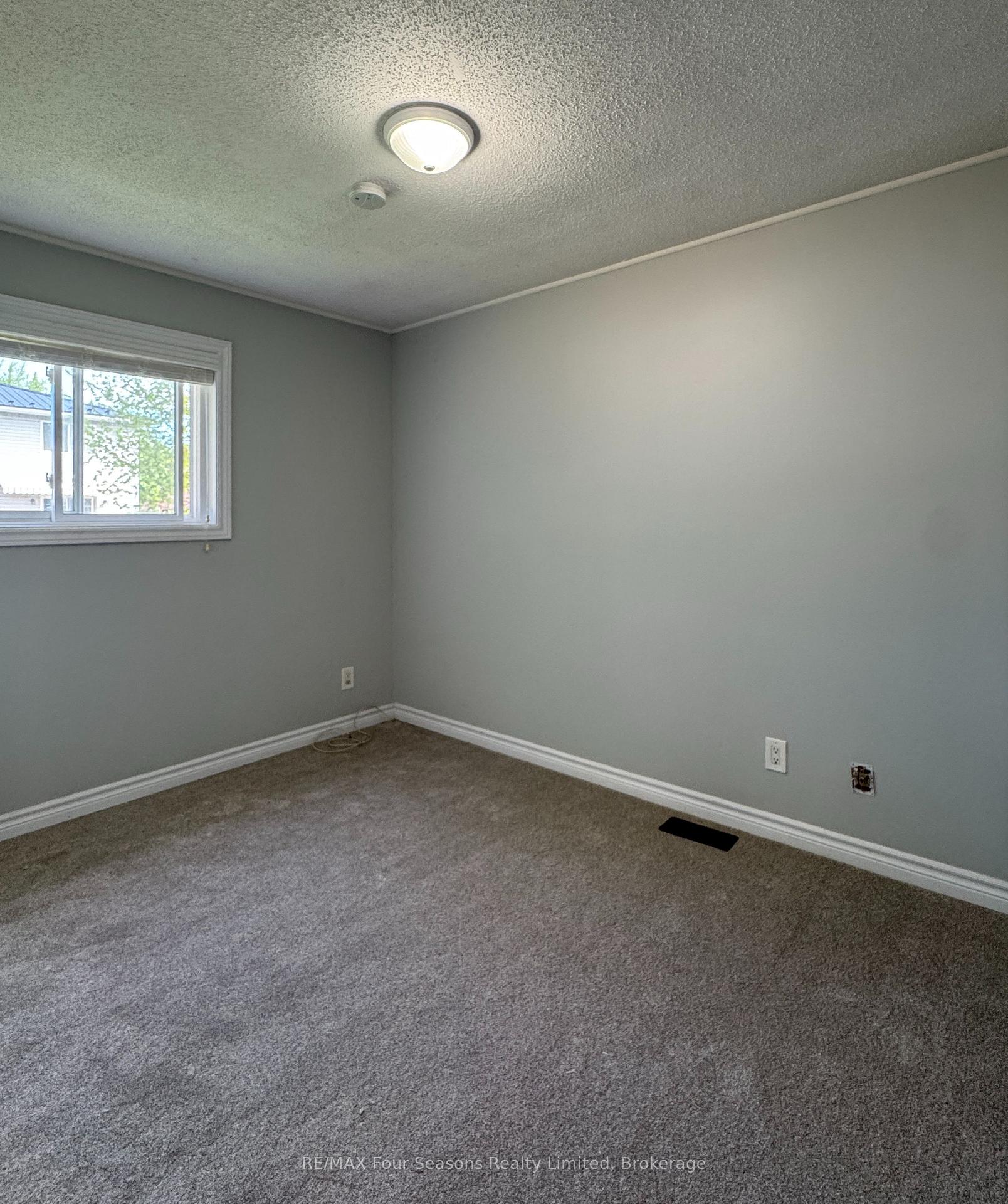 Photo 7 of Unit Upper, 19 Godden Street, Collingwood — HOMEH