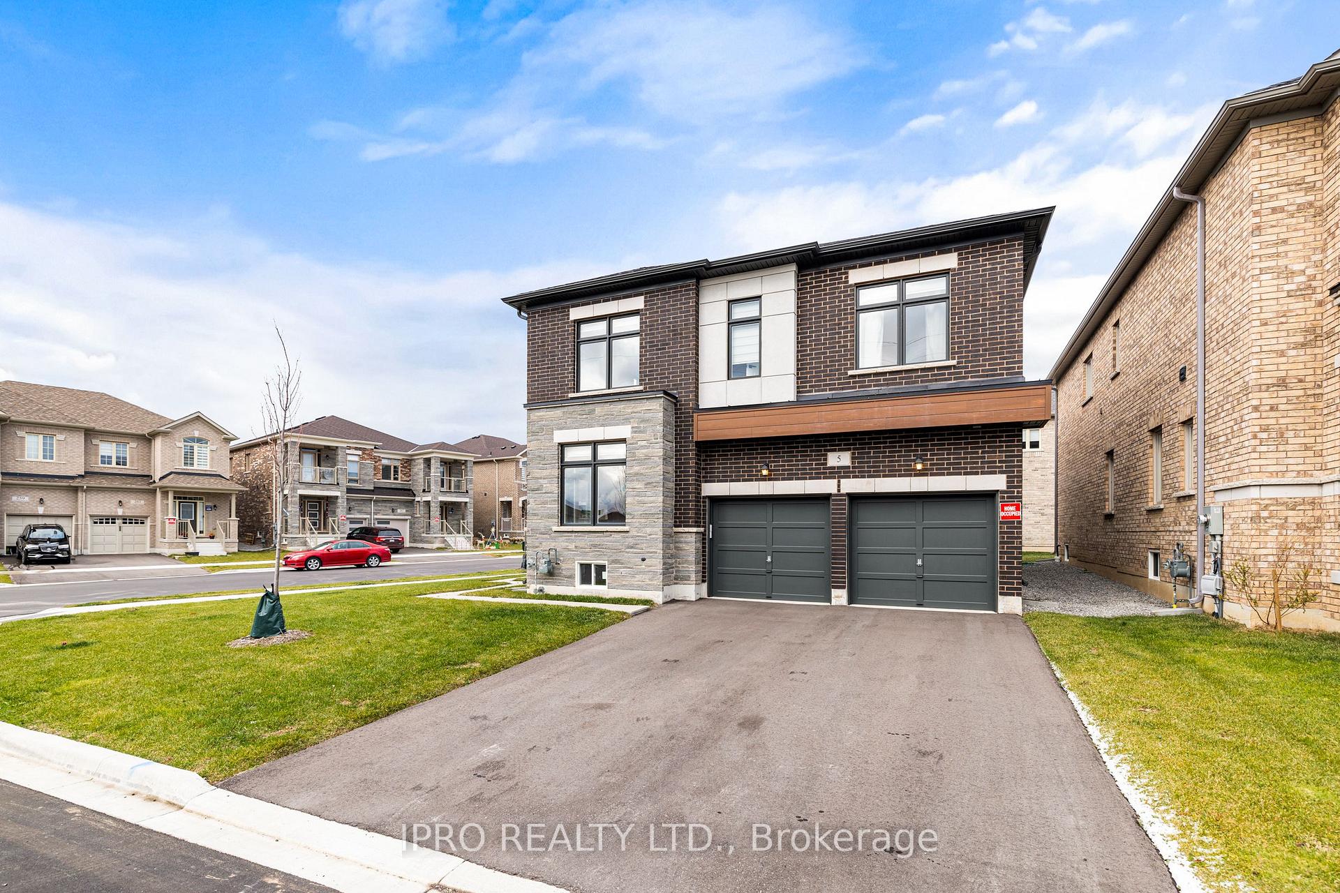 Photo 40 of 5 Cattail Crescent, Hamilton, Waterdown — HOMEH