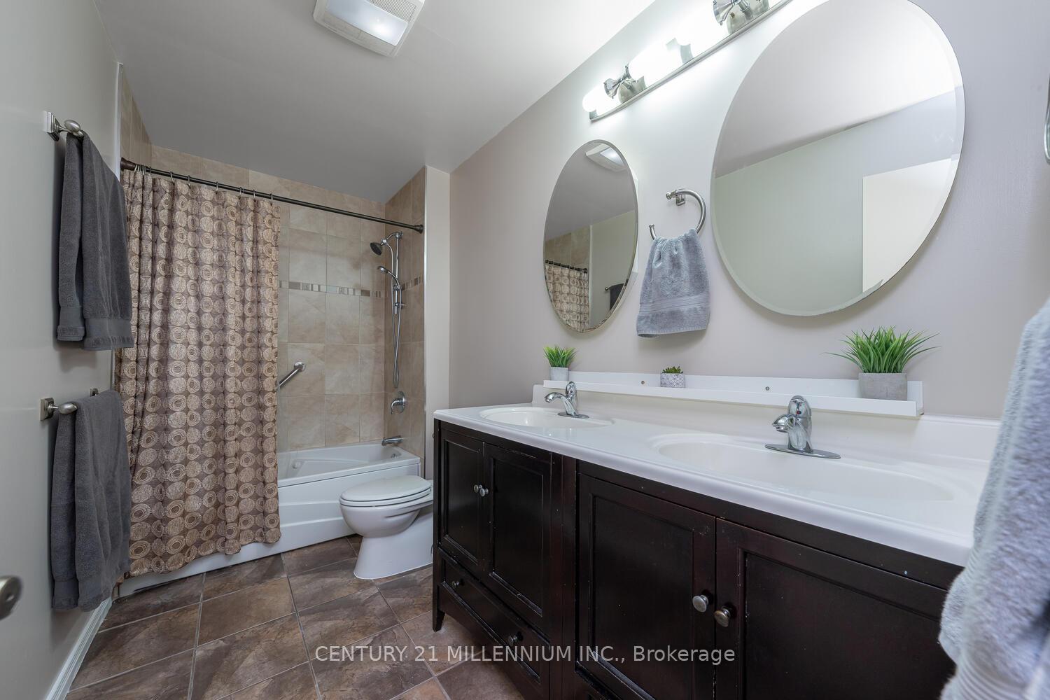 Photo 16 of 60 Camberley Crescent, Brampton, Brampton North — HOMEH