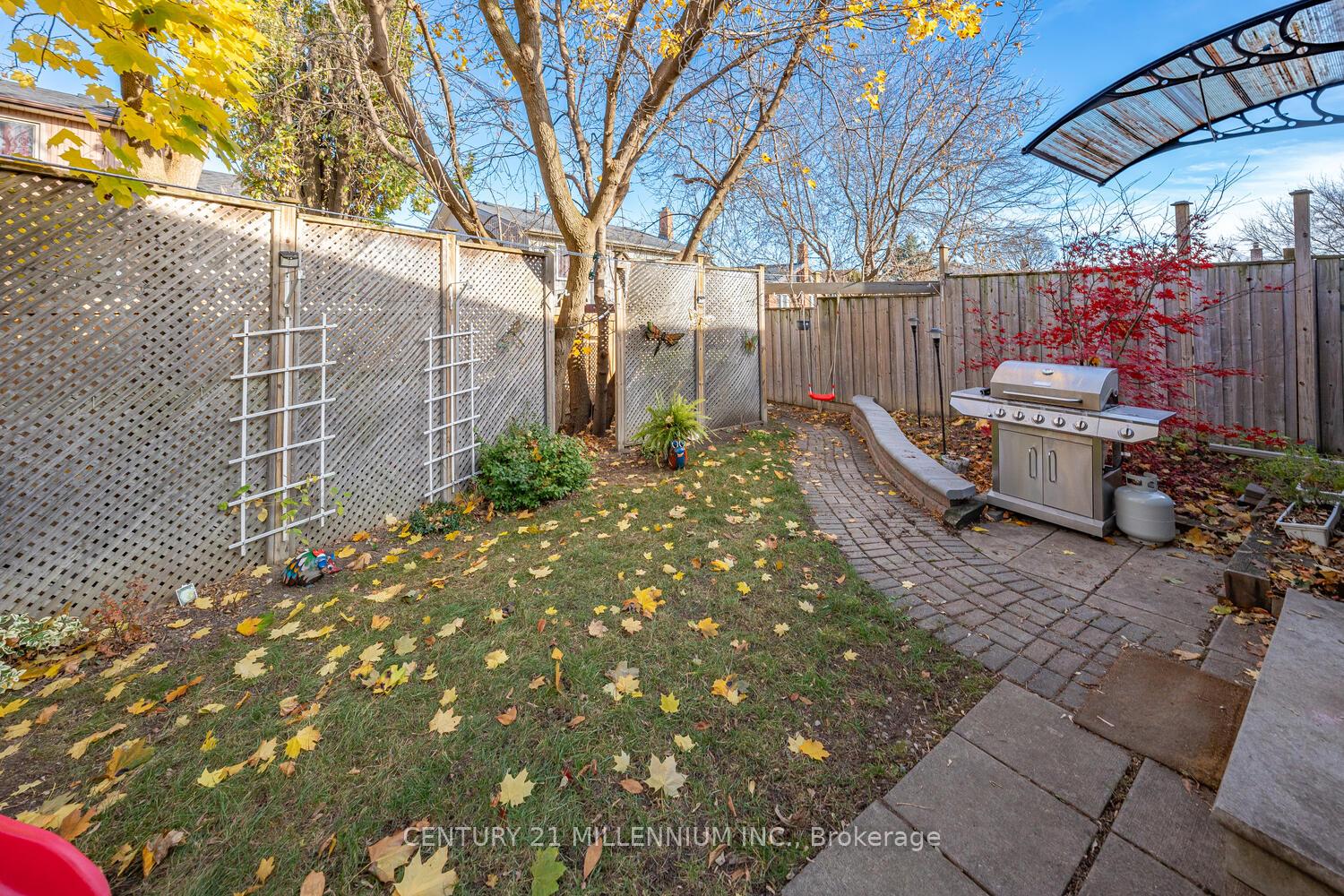 Photo 24 of 60 Camberley Crescent, Brampton, Brampton North — HOMEH