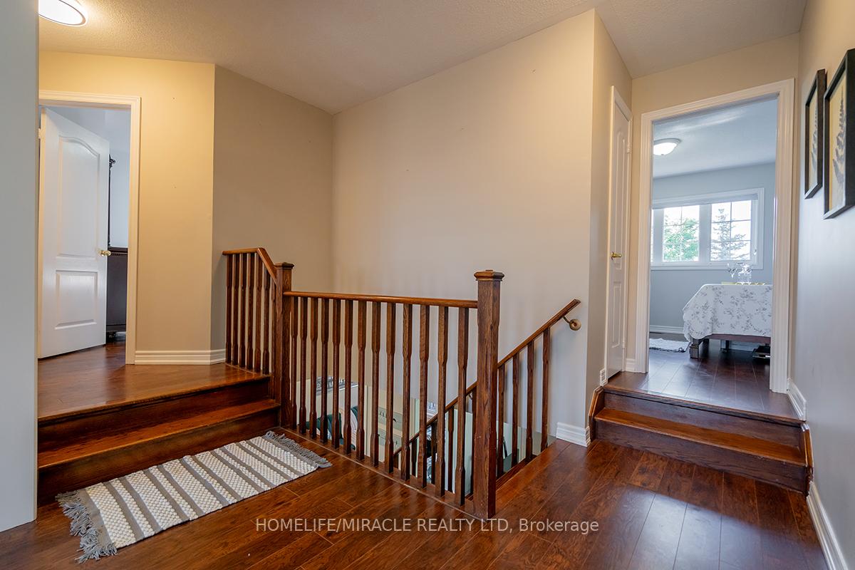 Photo 19 of 4 Princefield Place, Brampton, Sandringham-Wellington — HOMEH