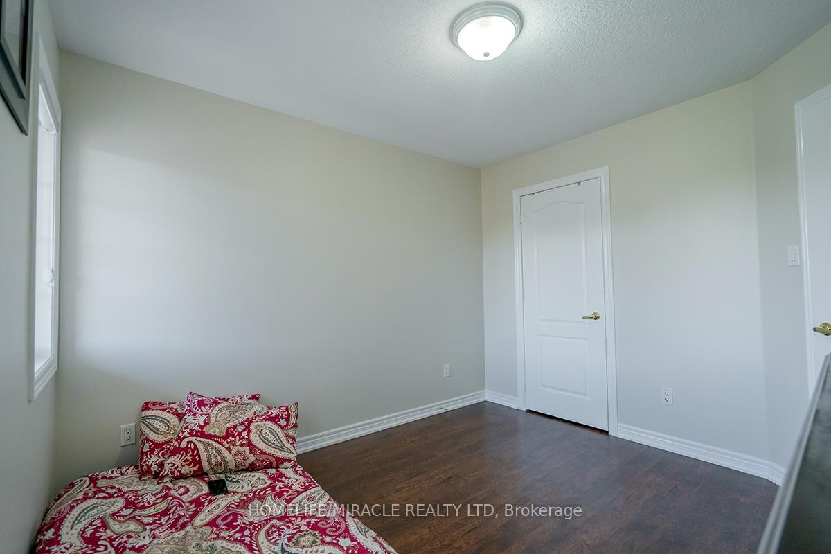 Photo 29 of 4 Princefield Place, Brampton, Sandringham-Wellington — HOMEH