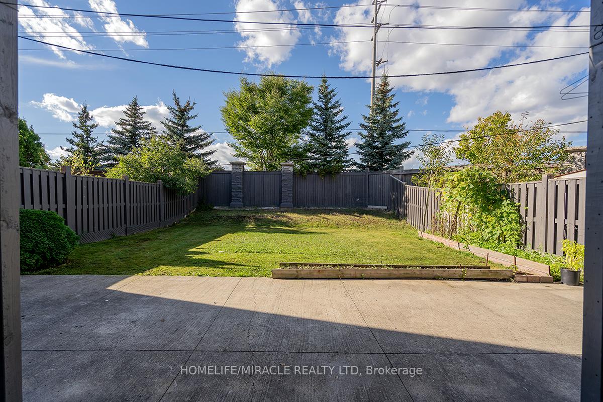 Photo 34 of 4 Princefield Place, Brampton, Sandringham-Wellington — HOMEH
