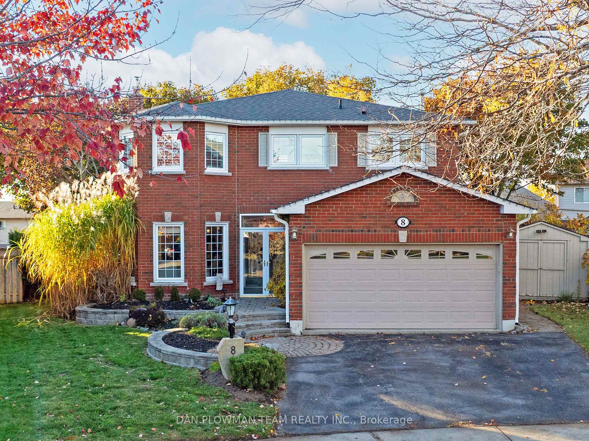 Photo 1 of 8 Aldcroft Crescent, Clarington, Bowmanville — HOMEH