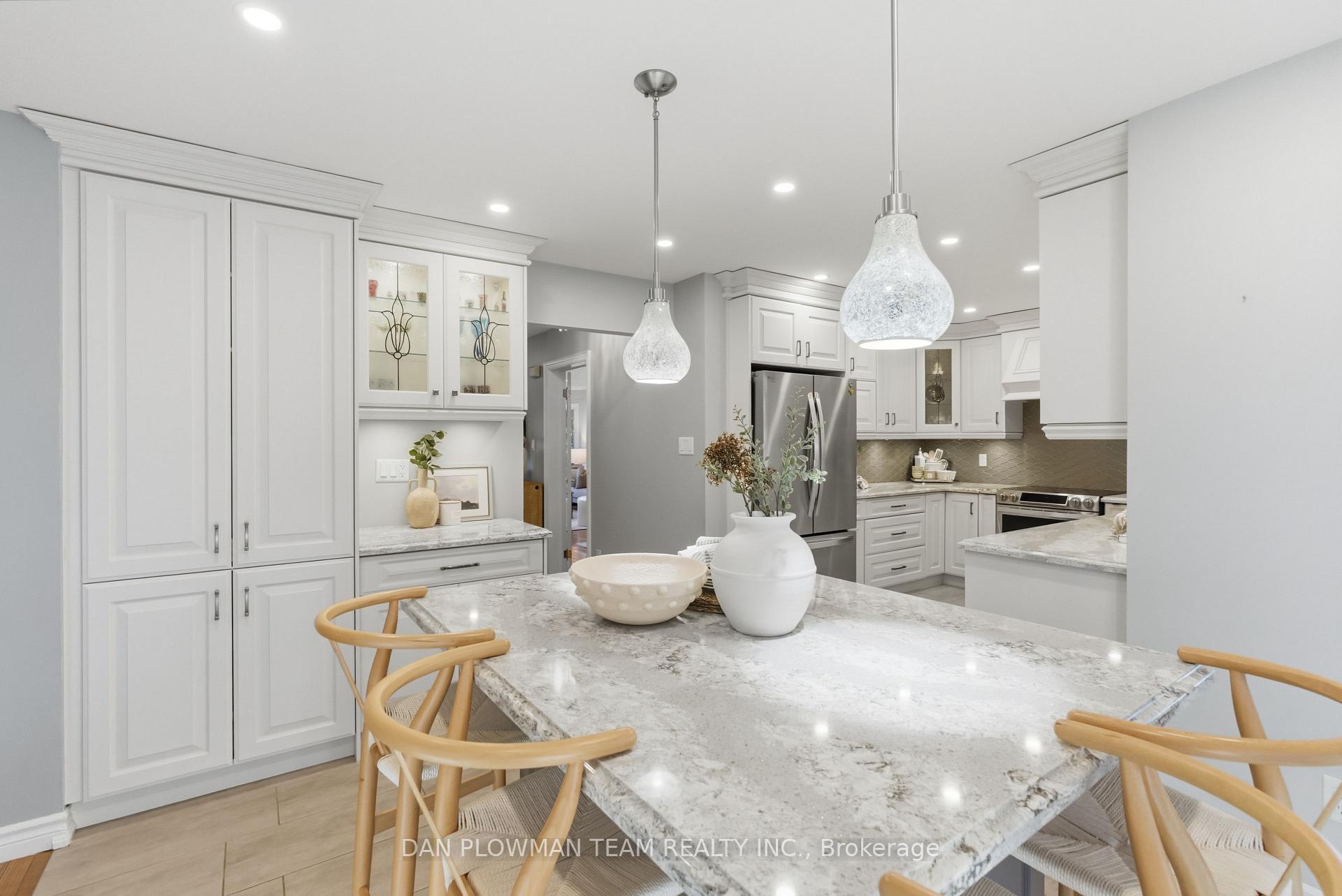 Photo 14 of 8 Aldcroft Crescent, Clarington, Bowmanville — HOMEH