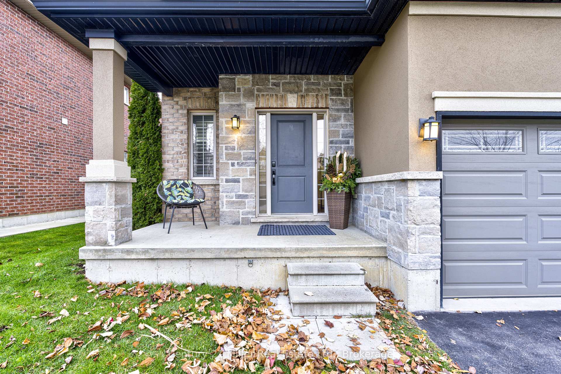 Photo 2 of 23 Blackburn Lane, Hamilton, Villages of Glancaster — HOMEH