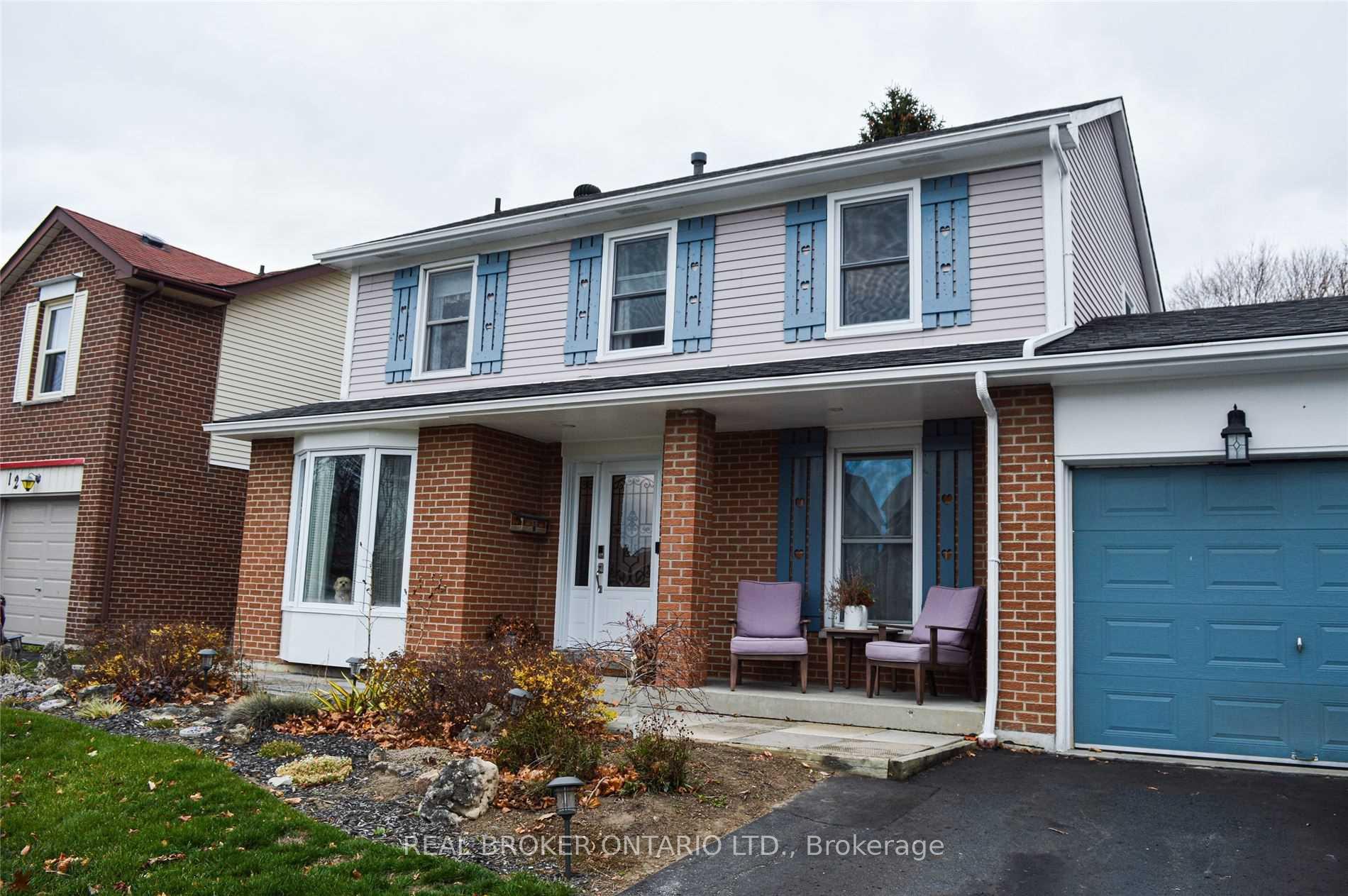 Photo 3 of 14 Panter Crescent, Ajax, South West — HOMEH