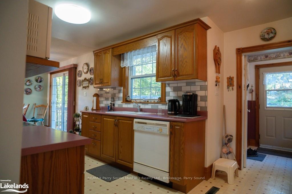Photo 16 of 113 Hammel Ave, McDougall — HOMEH
