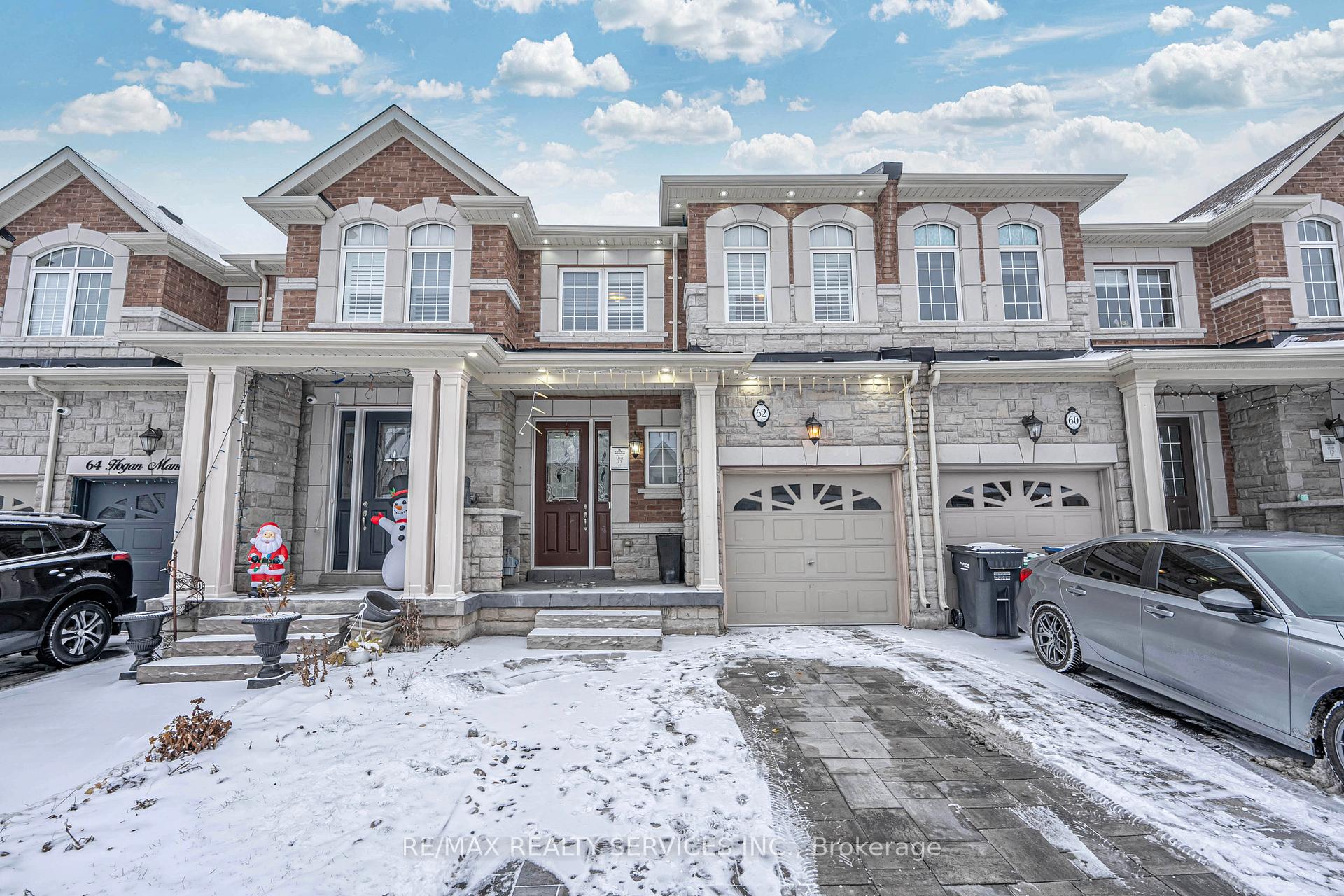Photo 2 of 62 Hogan Manor Drive, Brampton, Northwest Brampton — HOMEH