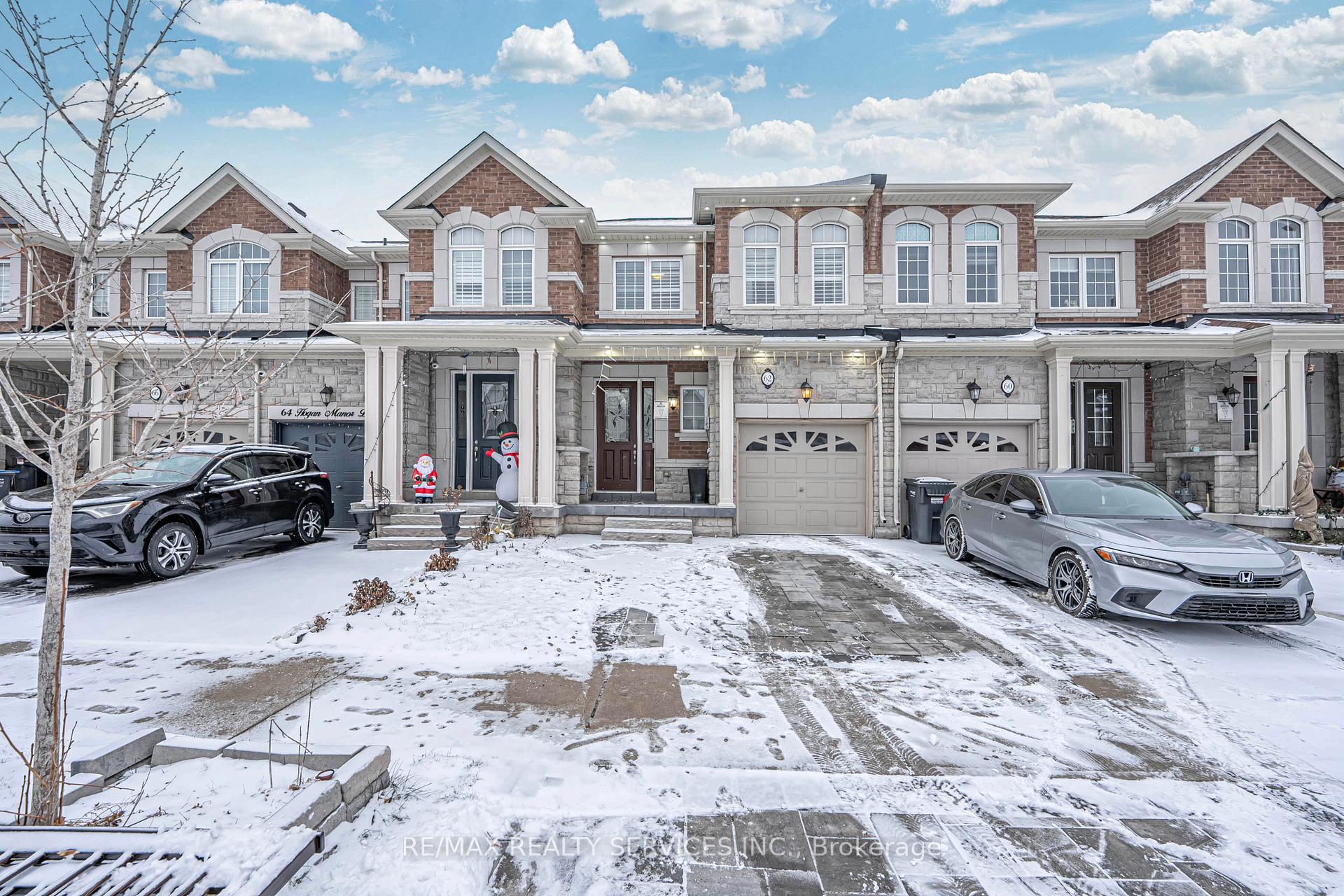 Photo 3 of 62 Hogan Manor Drive, Brampton, Northwest Brampton — HOMEH