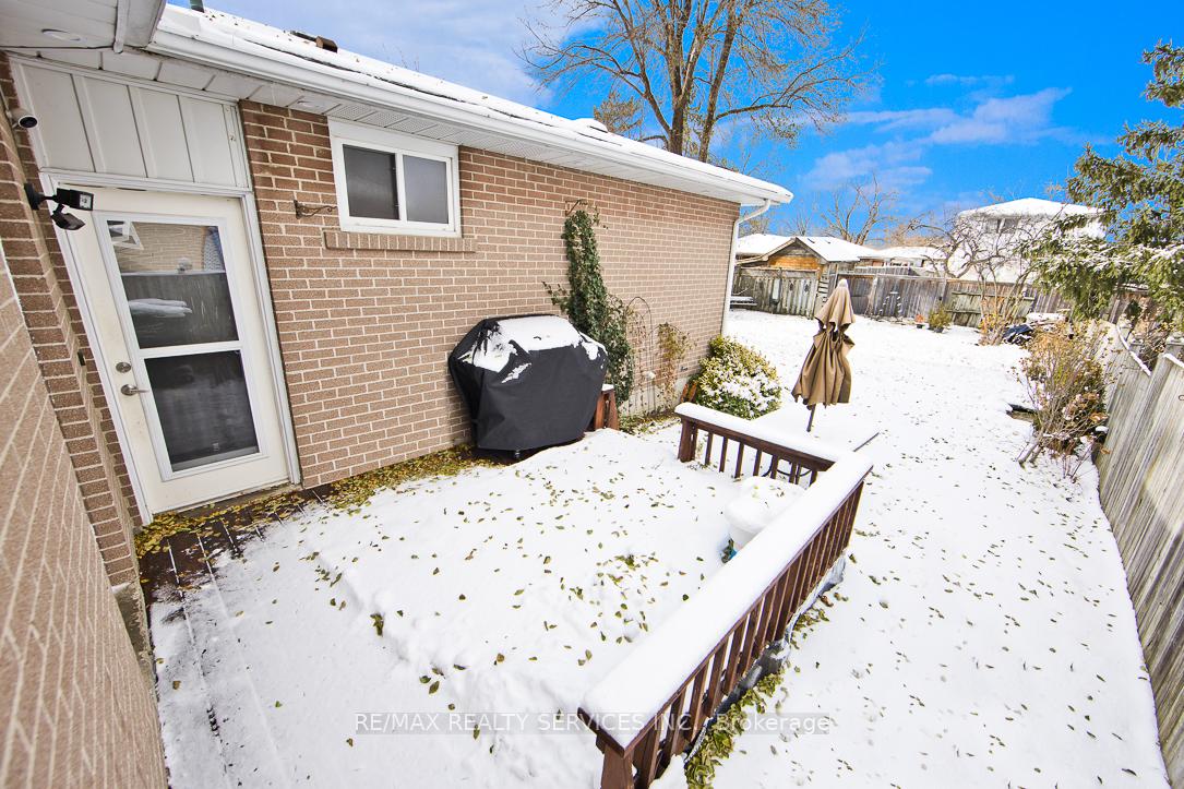 Photo 21 of 58 Watson Crescent, Brampton, Brampton East — HOMEH
