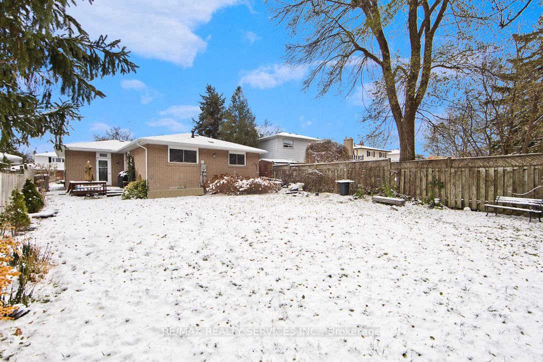 Photo 22 of 58 Watson Crescent, Brampton, Brampton East — HOMEH