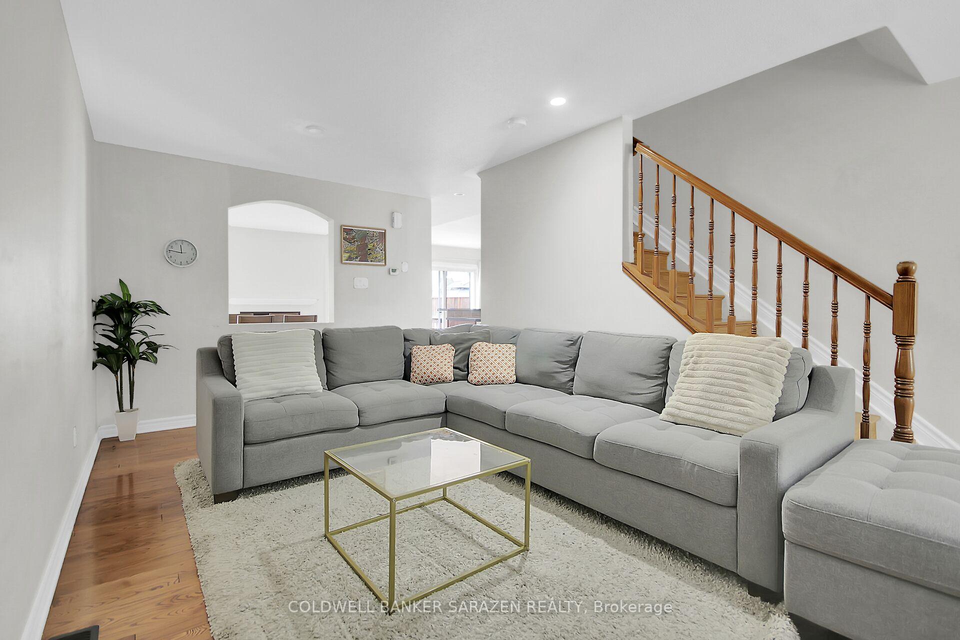 Photo 11 of 123 Tacom Circle, Ottawa, Barrhaven - Strandherd — HOMEH