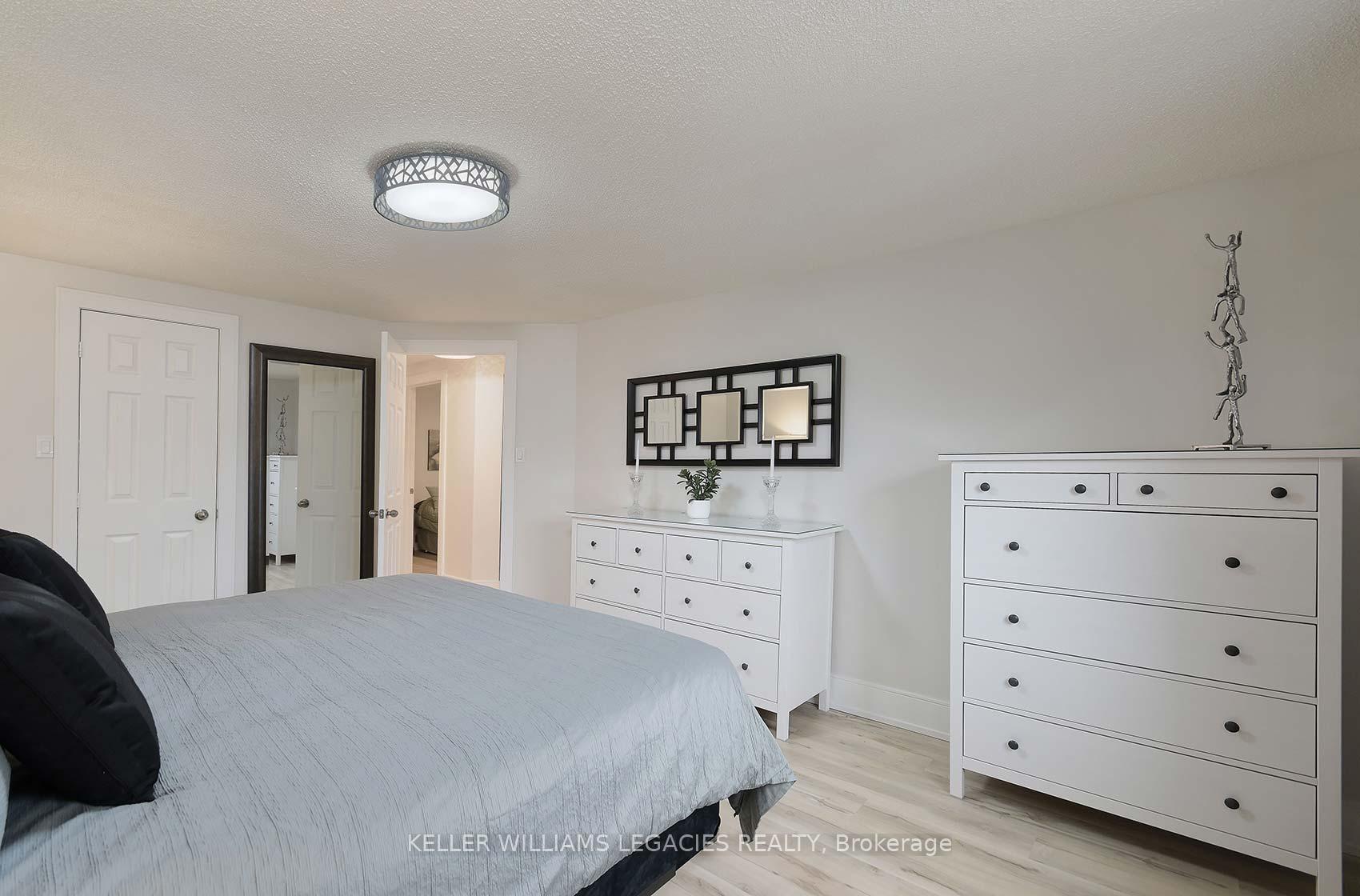 Photo 15 of 24 Newgate Place, Brampton, Westgate — HOMEH