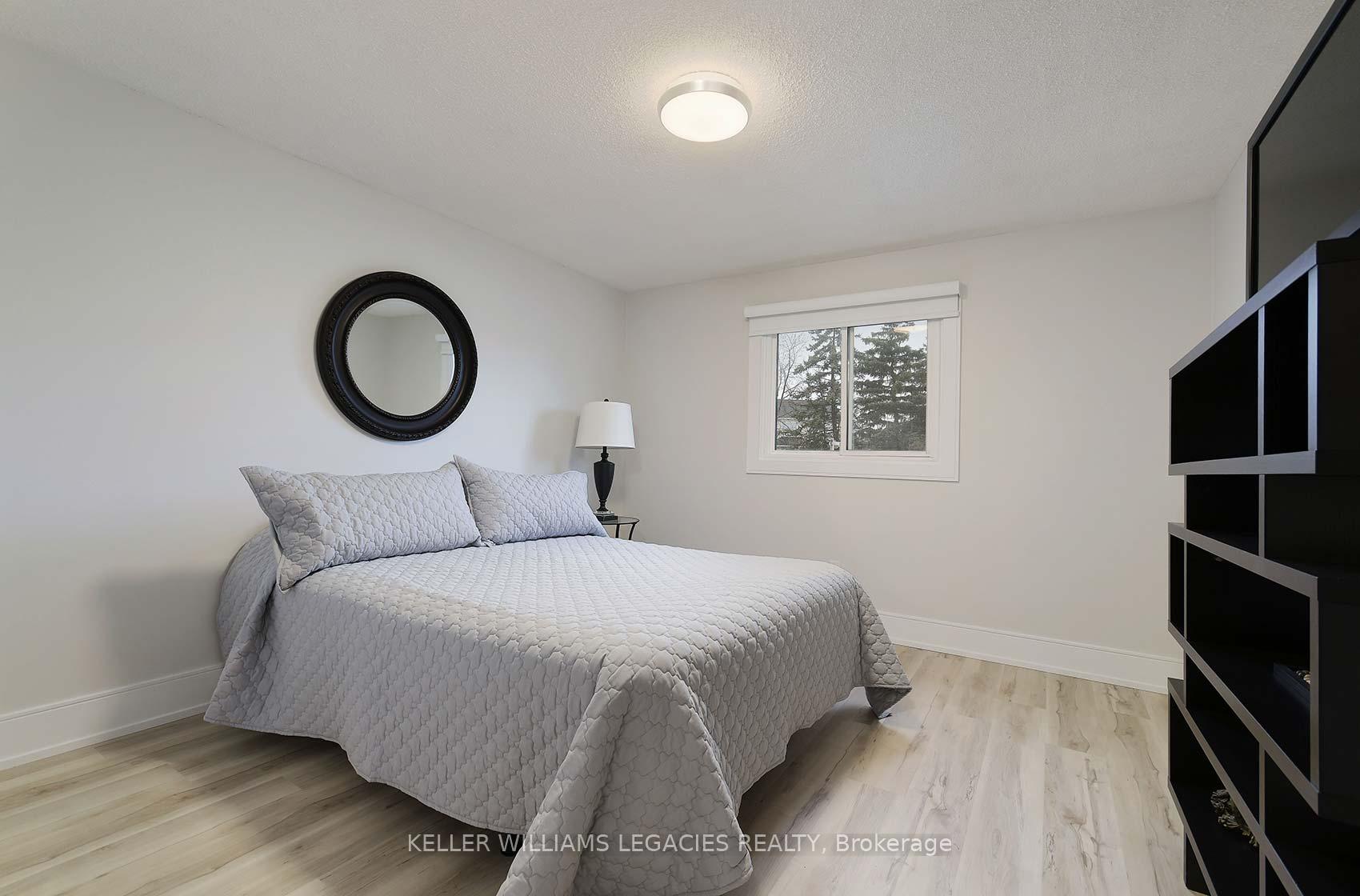 Photo 16 of 24 Newgate Place, Brampton, Westgate — HOMEH