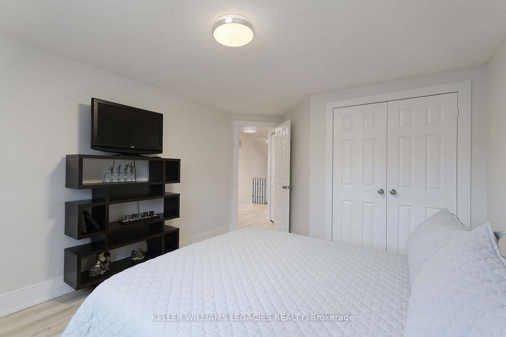 Photo 17 of 24 Newgate Place, Brampton, Westgate — HOMEH