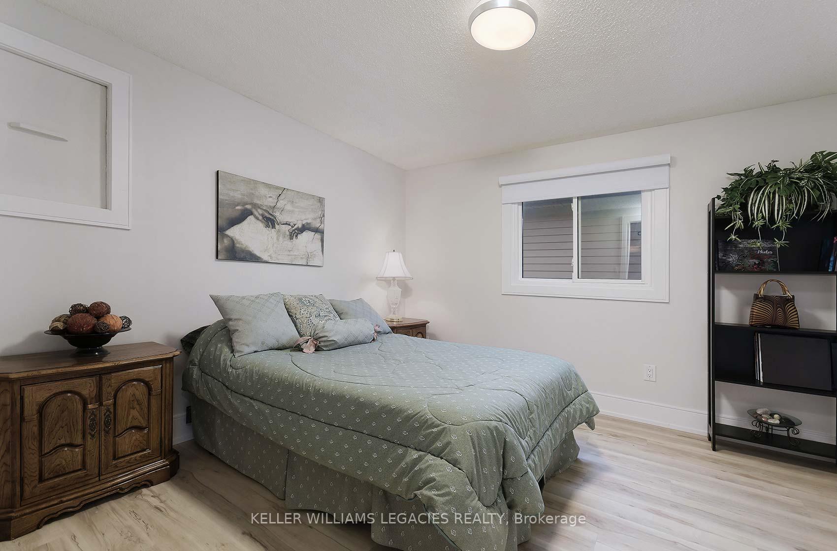 Photo 18 of 24 Newgate Place, Brampton, Westgate — HOMEH